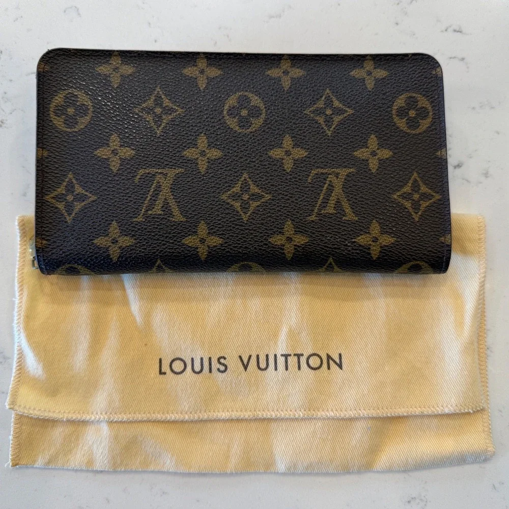 Louis Vuitton‎ Zippy Wallet Monogram Canvas Brown Long Zip Around Wallet Spain